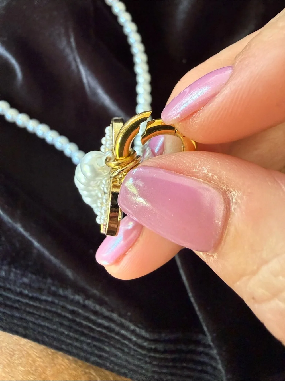 ChaneI Gold & White Pearl Logo Pendant Necklace - Picture 6 of 7